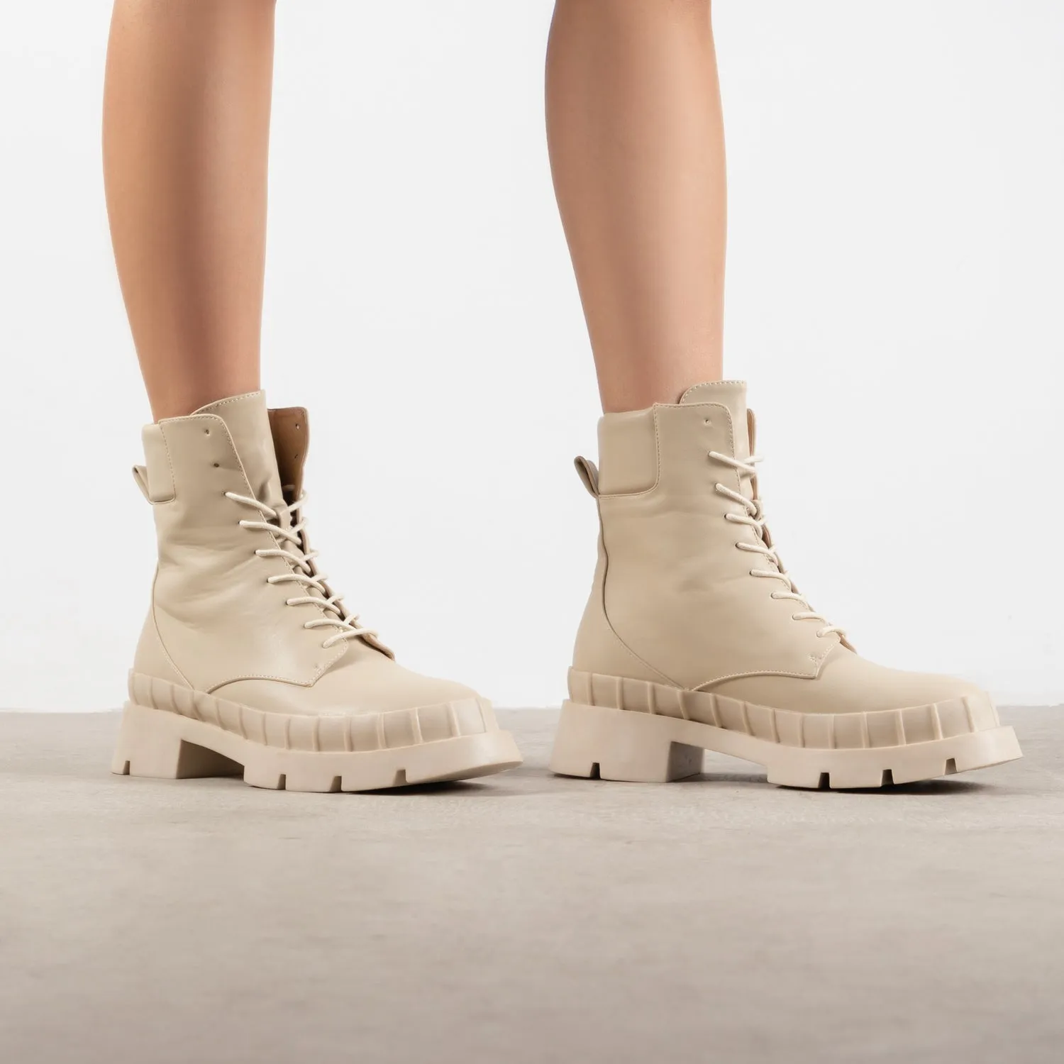 RAID Prestone Chunky Ankle Boot in Ecru