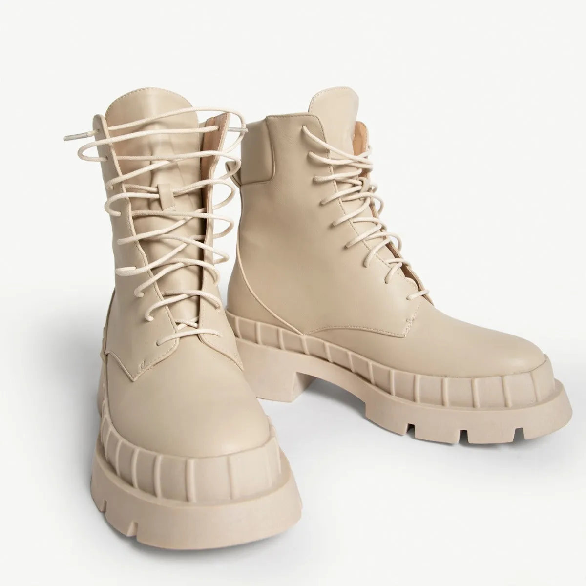 RAID Prestone Chunky Ankle Boot in Ecru
