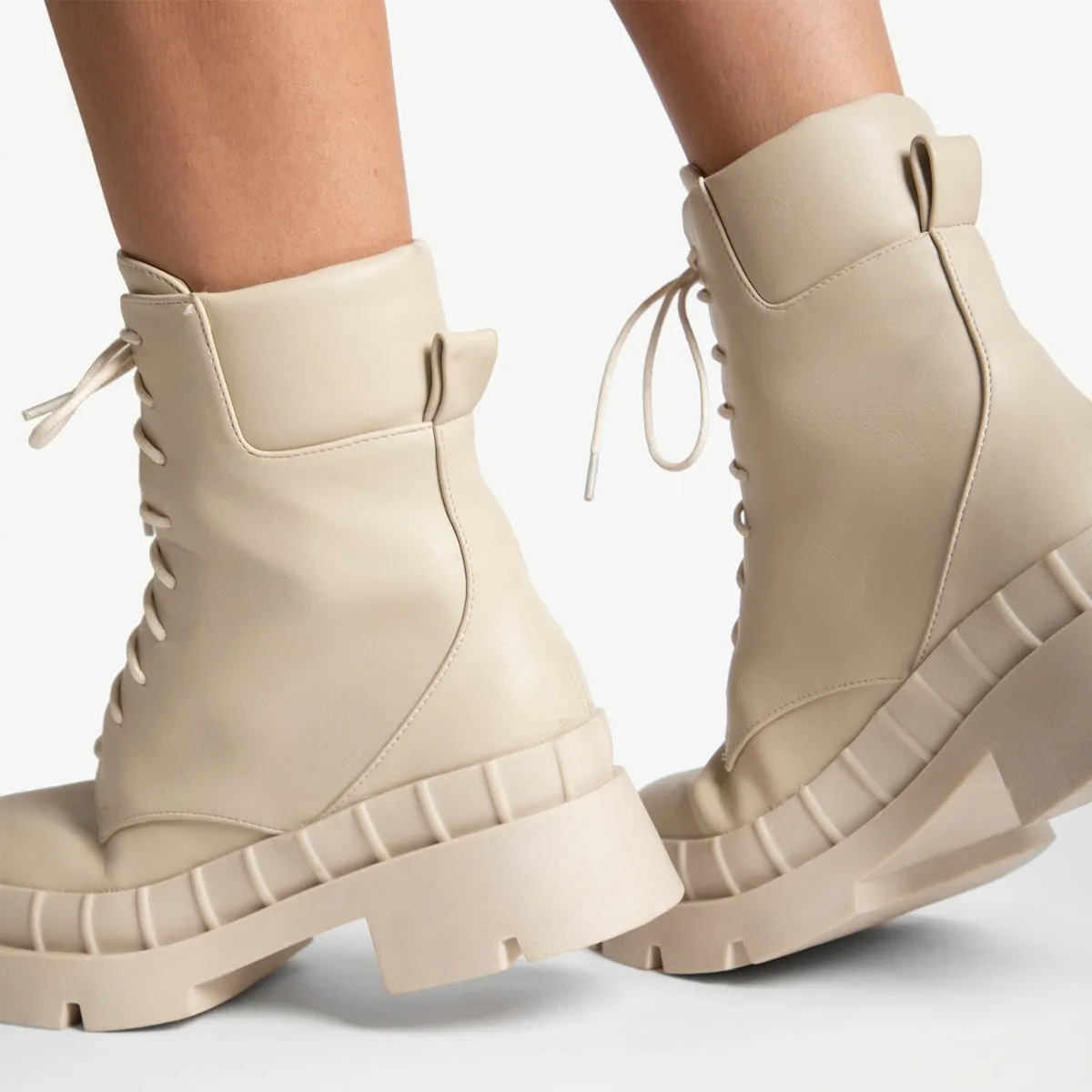 RAID Prestone Chunky Ankle Boot in Ecru